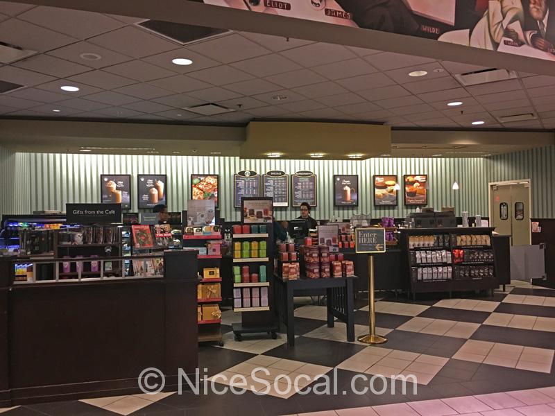 Barnes & Noble 内のStarBucks 