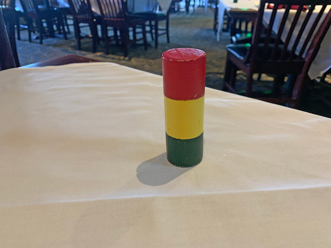 肉が欲しいサインの棒