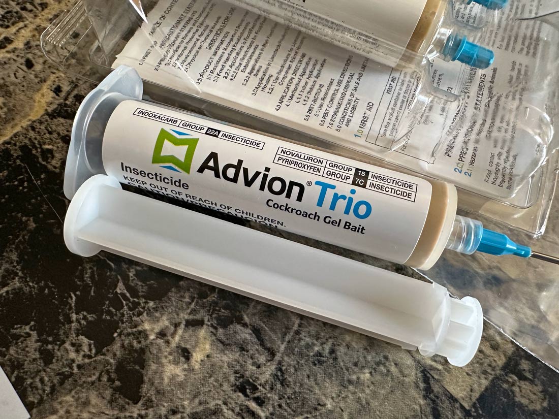 advion trio bait